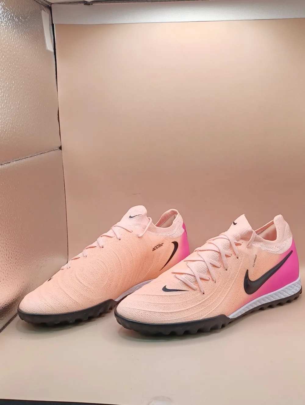 Nike Phantom GX 2 Pro TF Prism Pack Shoe-Peach/Pink Men Size 8.5 US FJ2583-800